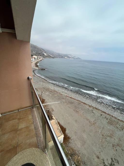 Apartamento A Pie De Playa Con Vistas Al Mar. Sorvilan ภายนอก รูปภาพ